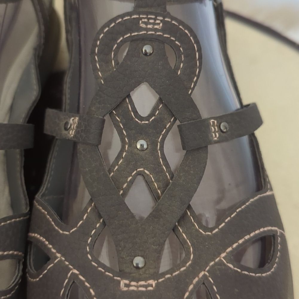 JBU Memory Foam Outdoor Sandals 8.5 - Picture 4 of 11